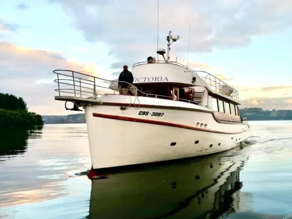 Yate chilote Sofía Victoria 65 pies navegando la Patagonia